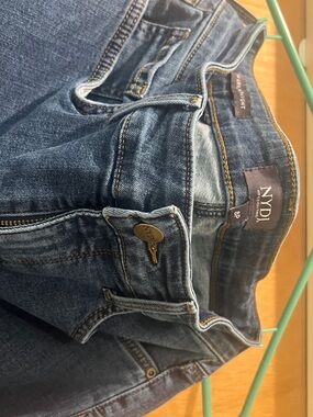 NYDJ  Women’s Straight Leg Jeans